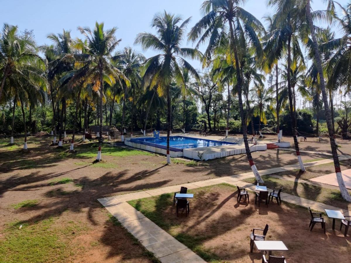 White House Beach Resort, Nagaon Kültér fotó