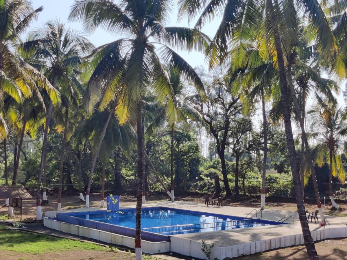 White House Beach Resort, Nagaon Kültér fotó