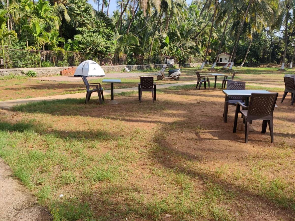 White House Beach Resort, Nagaon Kültér fotó