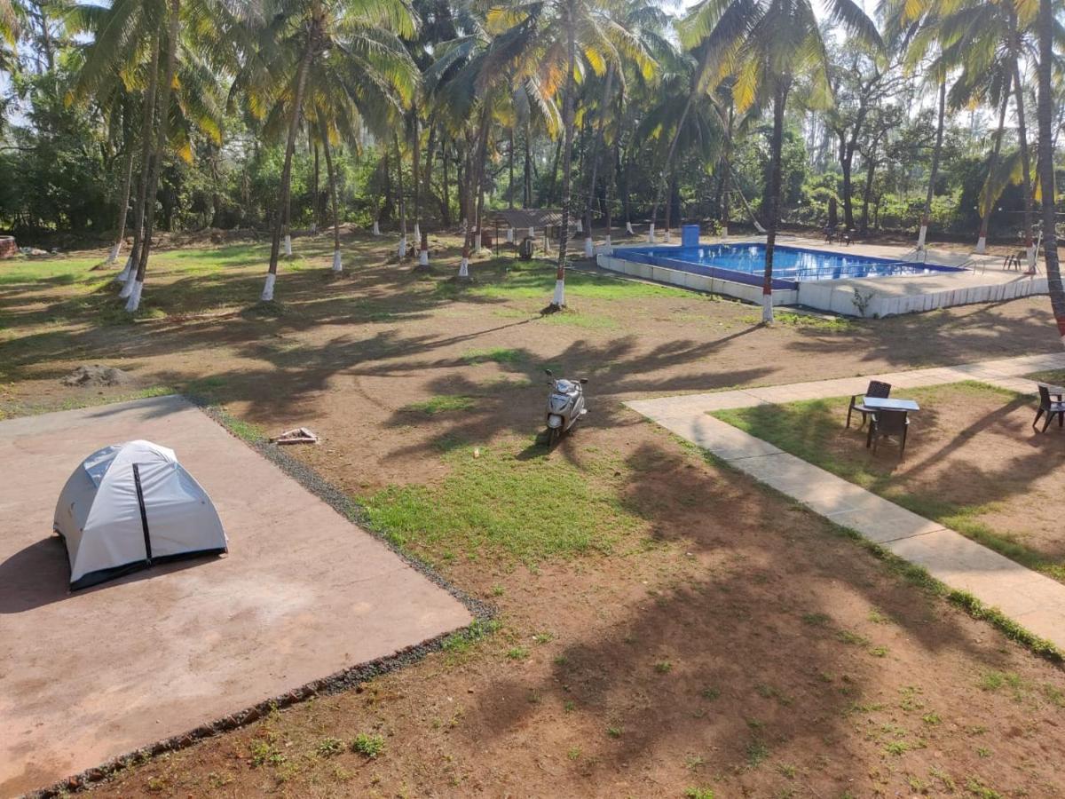 White House Beach Resort, Nagaon Kültér fotó